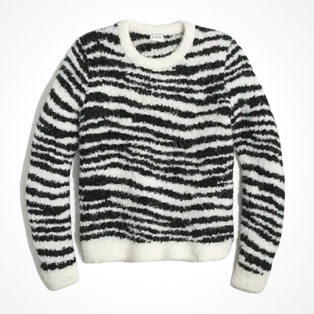 NWT J Crew Boucle Zebra Pullover Sweater
AS716 Size XXS Animal print